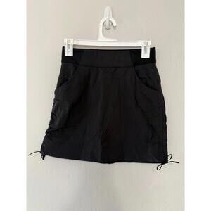 Columbia black skirt size XS